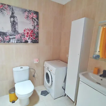 Daire Arriba, Casa-la-costa La Costa