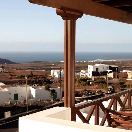 Daire Arriba, Casa-la-costa La Costa